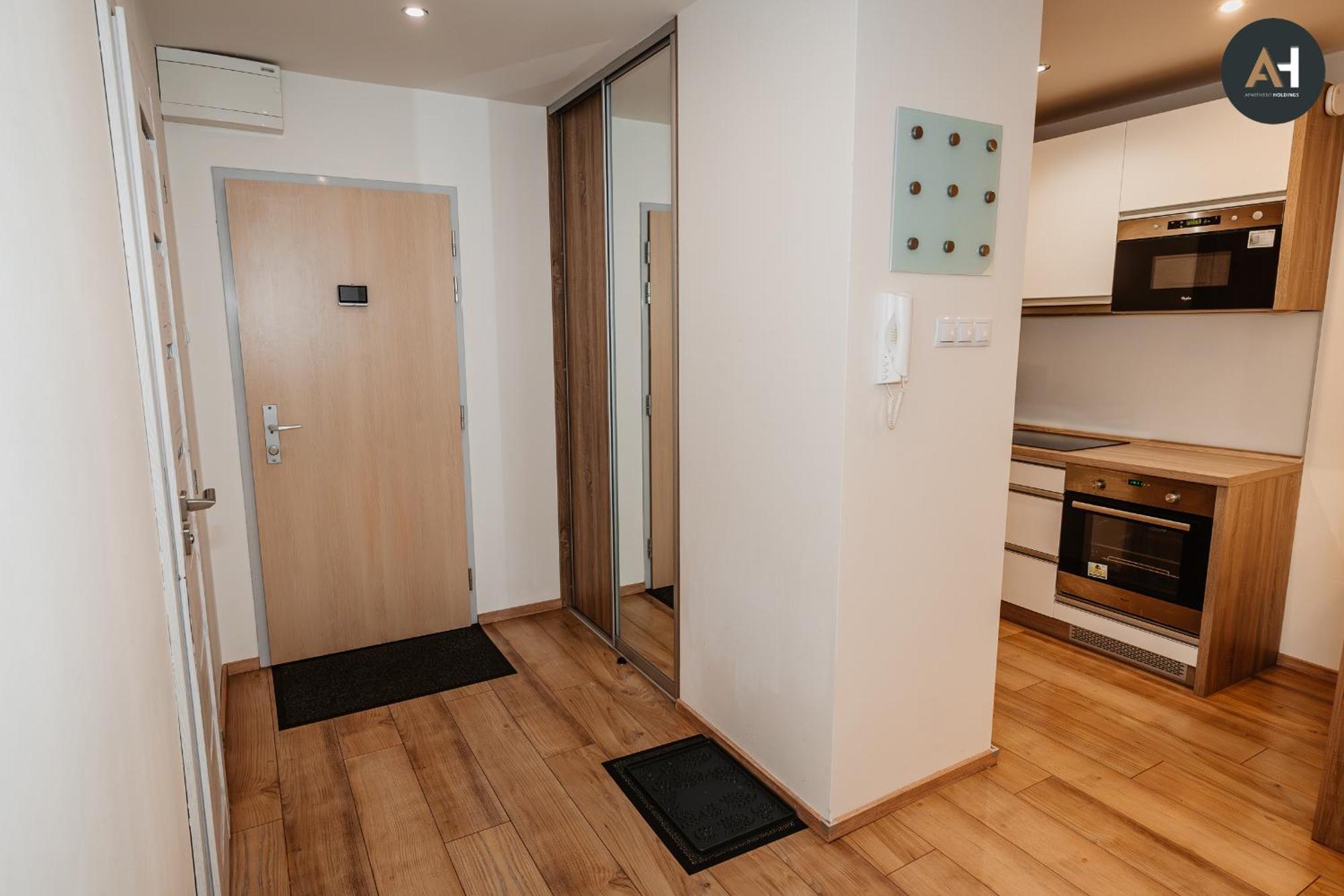 Ah Povazska IV Apartman Kassa Kültér fotó