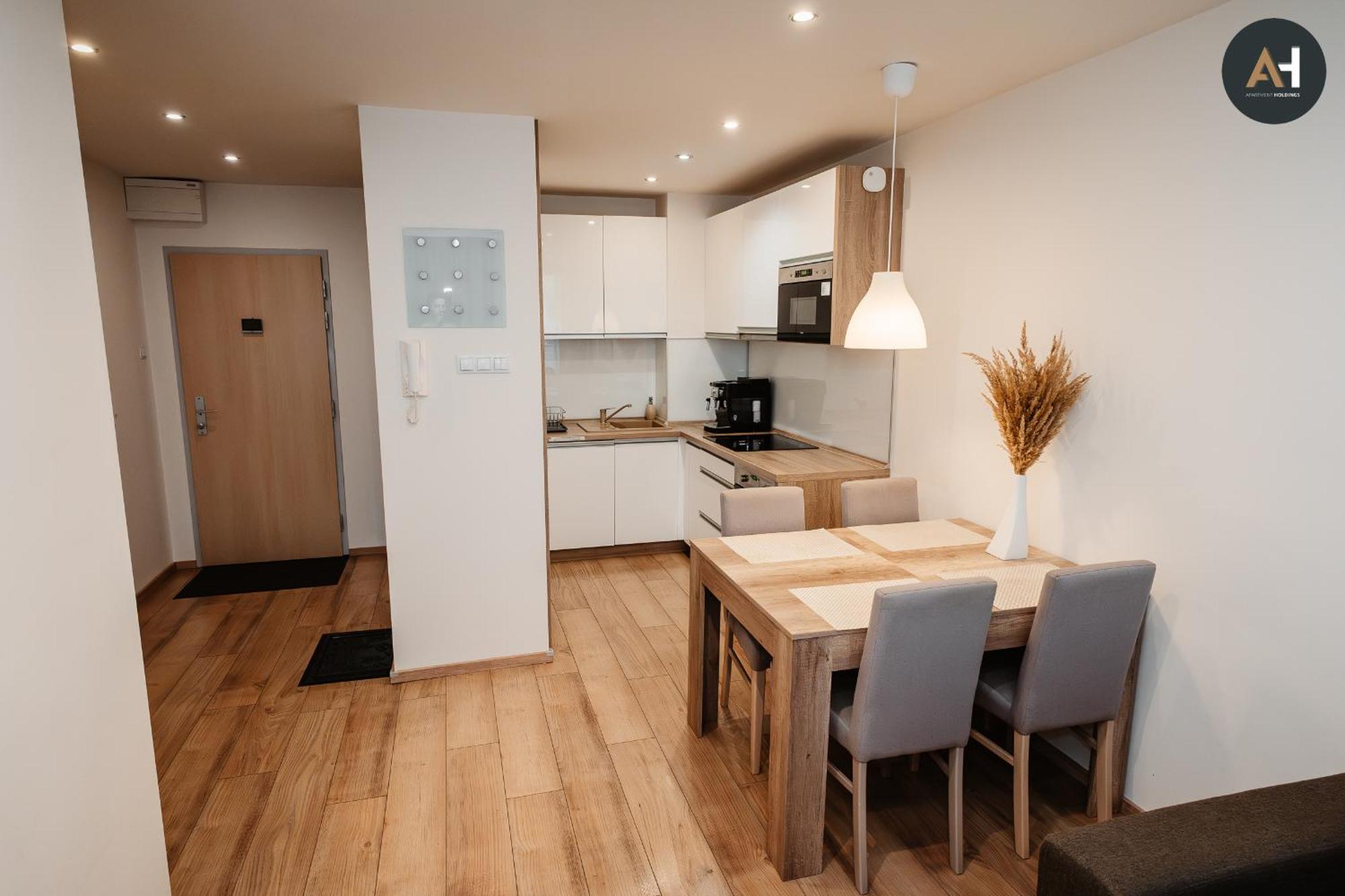 Ah Povazska IV Apartman Kassa Kültér fotó